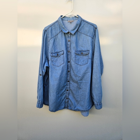 Charlotte Russe Tops - Charlotte Russe Blue Denim Shirt